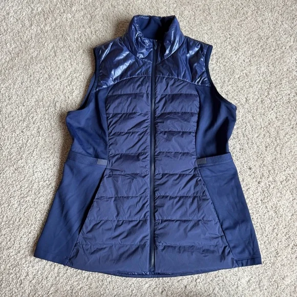 Lululemon Down for It All Vest Shine Night Sea size 12 - Picture 5 of 12